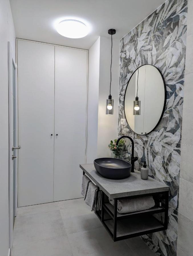 Kricin Sea Apartment Башка Екстер'єр фото