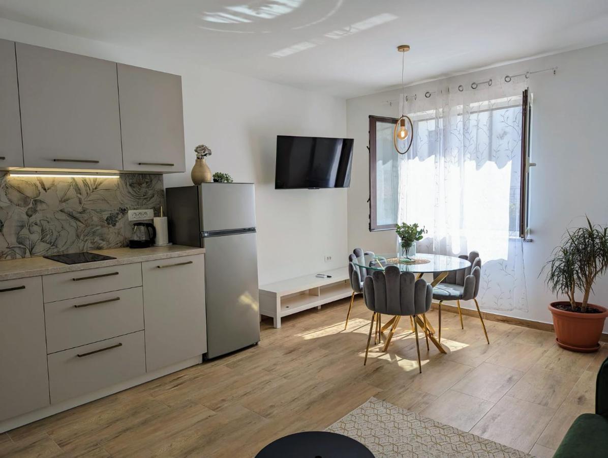 Kricin Sea Apartment Башка Екстер'єр фото