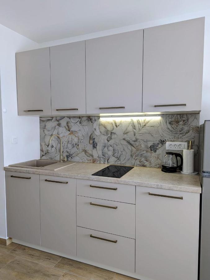 Kricin Sea Apartment Башка Екстер'єр фото